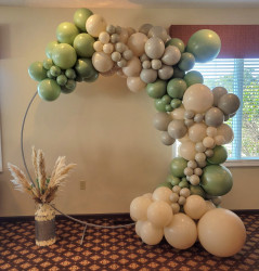 383348366 822905093173065 4471225958260282043 n 1720656383 Round Arch Frame 6.5 FT Tall Silver Circle