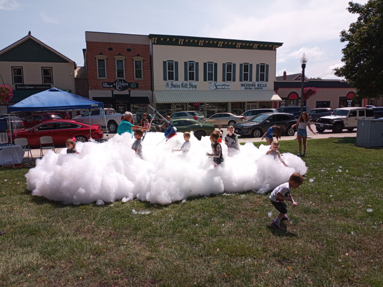 bubbly outdoor foam parties in illinois